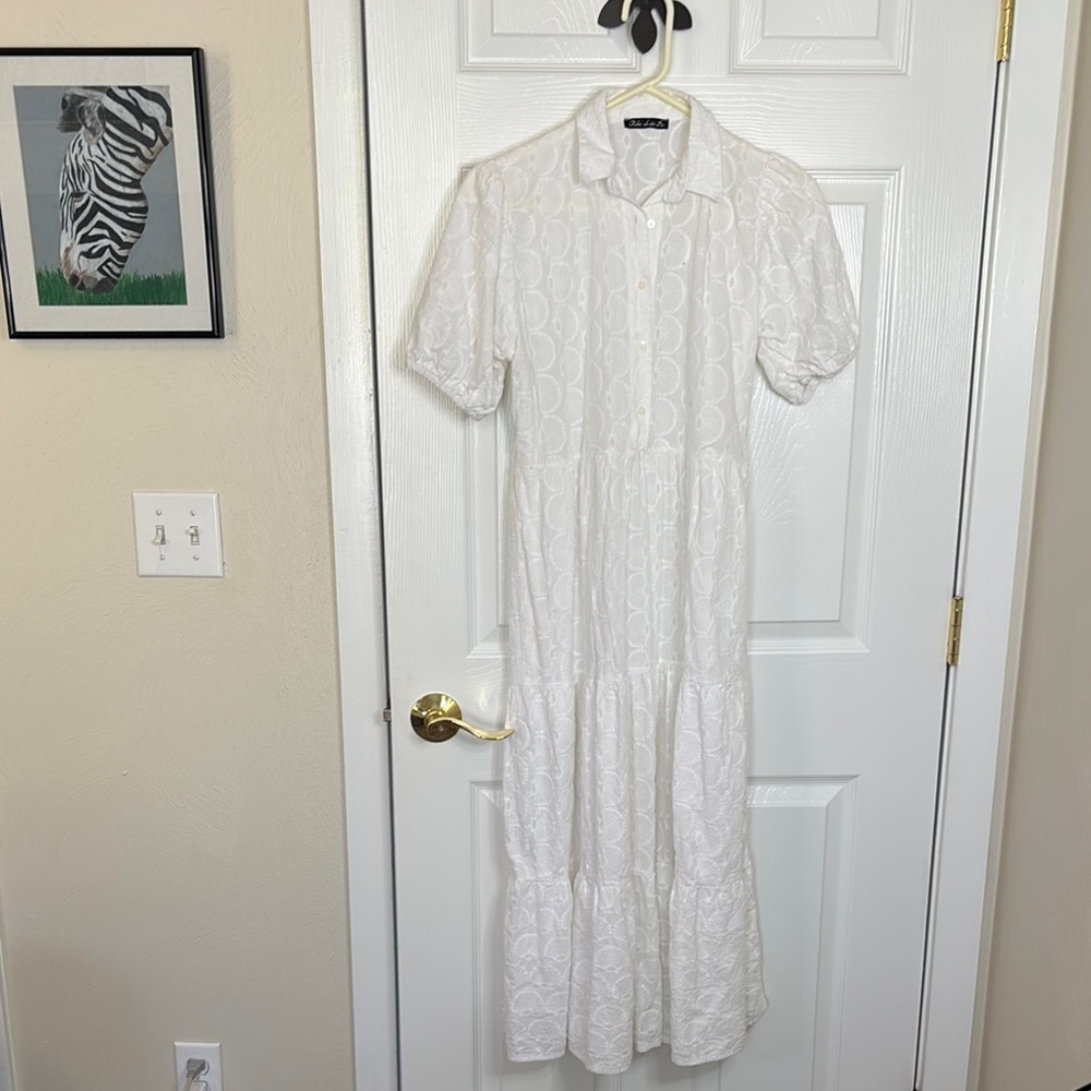 Kiki Life White Eyelet Midi Dress Shell Design 3 Tiers Size Sm/Med